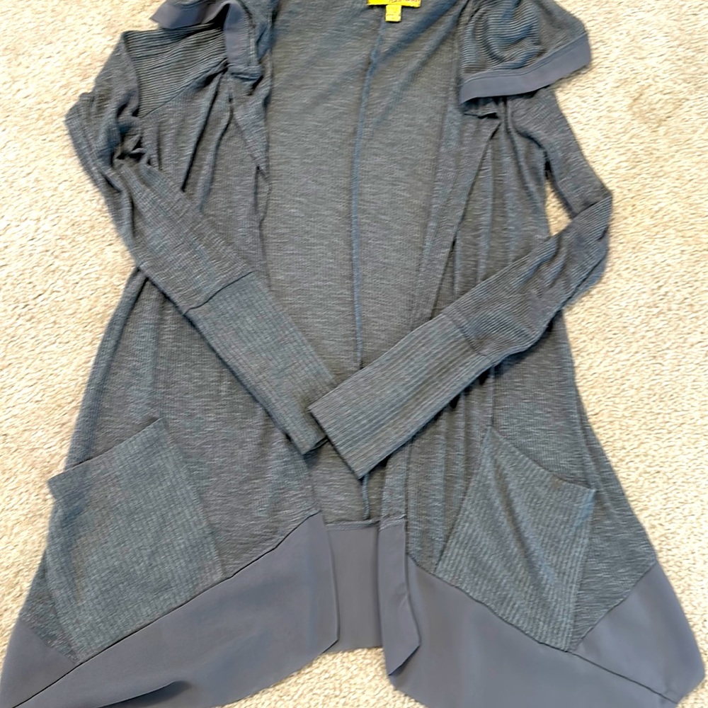 Grey Vera Wang soft and light